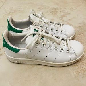 Adidas Stan Smith Youth Size US 3.5